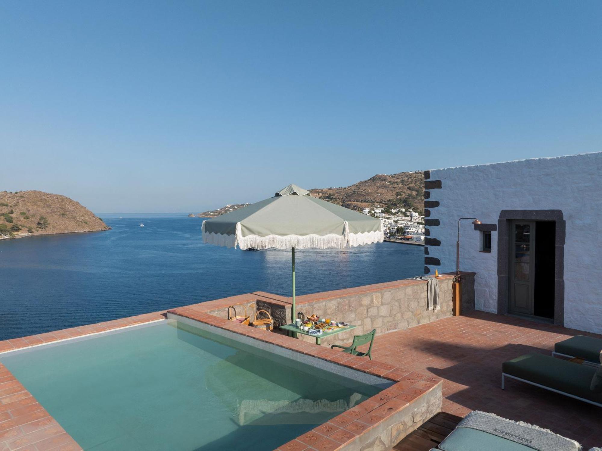 Patmos Eye Boutique Hotel & Villas スカラ エクステリア 写真